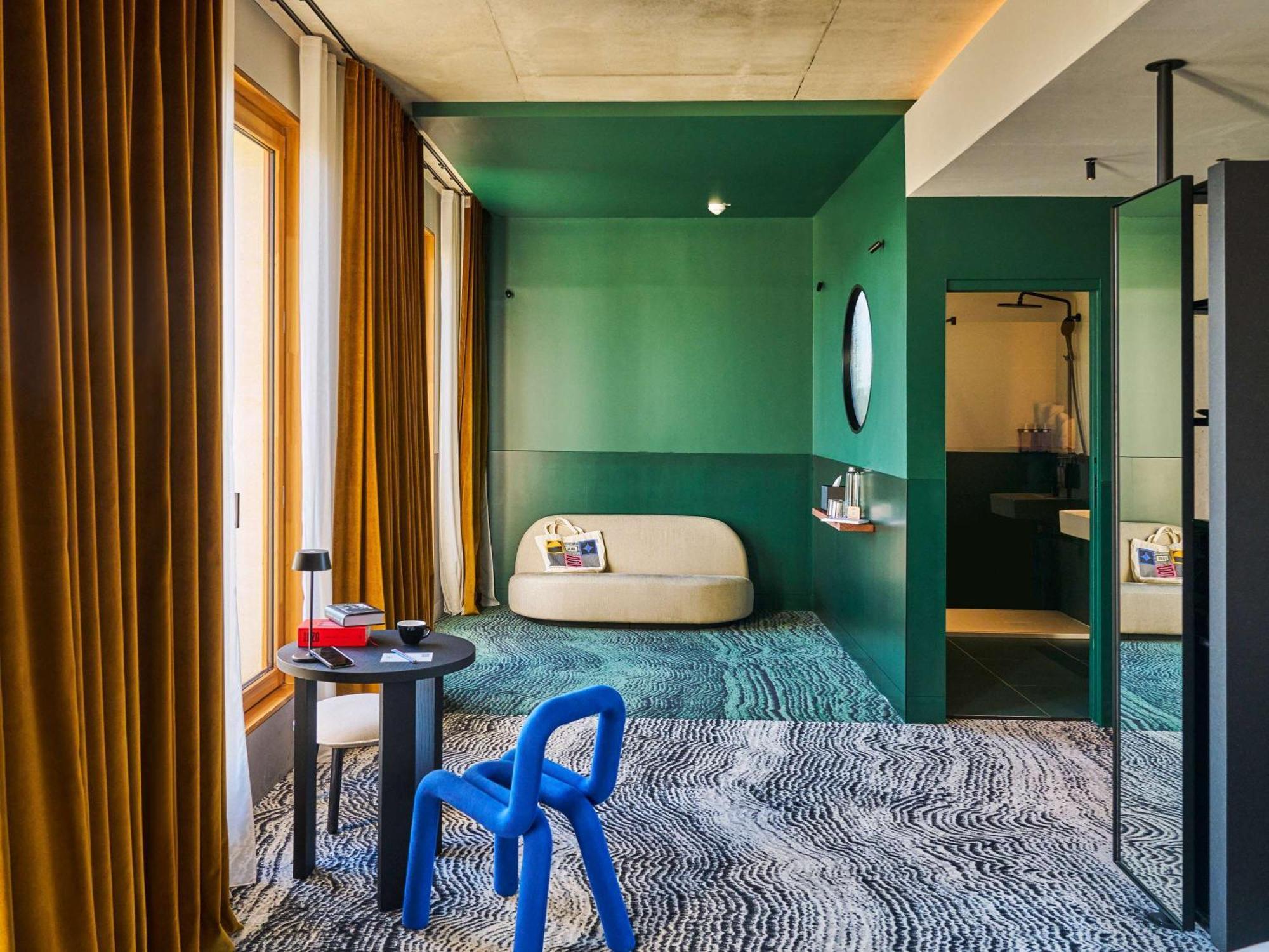 Tribe Paris Clichy Hotel Exterior foto